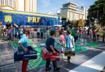 Projeto “Educação para o Trânsito” Promove Atividades Educativas na Praça Coronel Bertaso